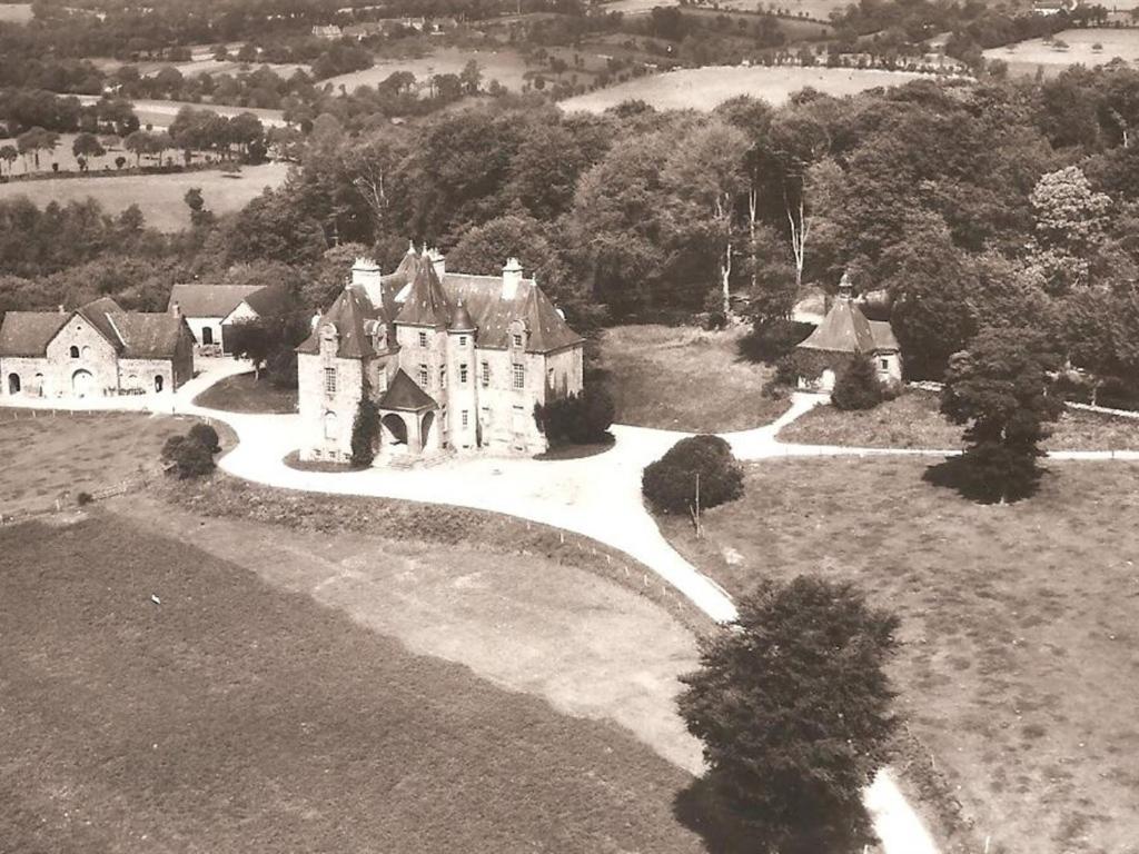 Chateau De Montbrault Fleurigné المظهر الخارجي الصورة
