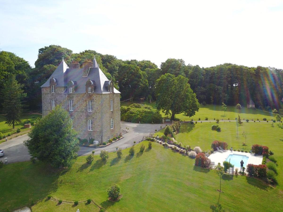 Chateau De Montbrault Fleurigné المظهر الخارجي الصورة